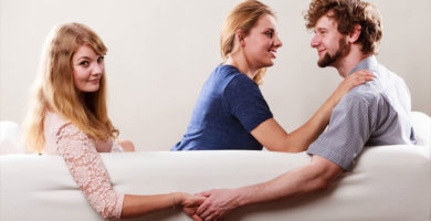 Así es como un psicólogo dice que puedes saber si alguien miente
