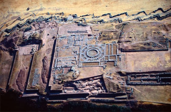 Sacsayhuaman